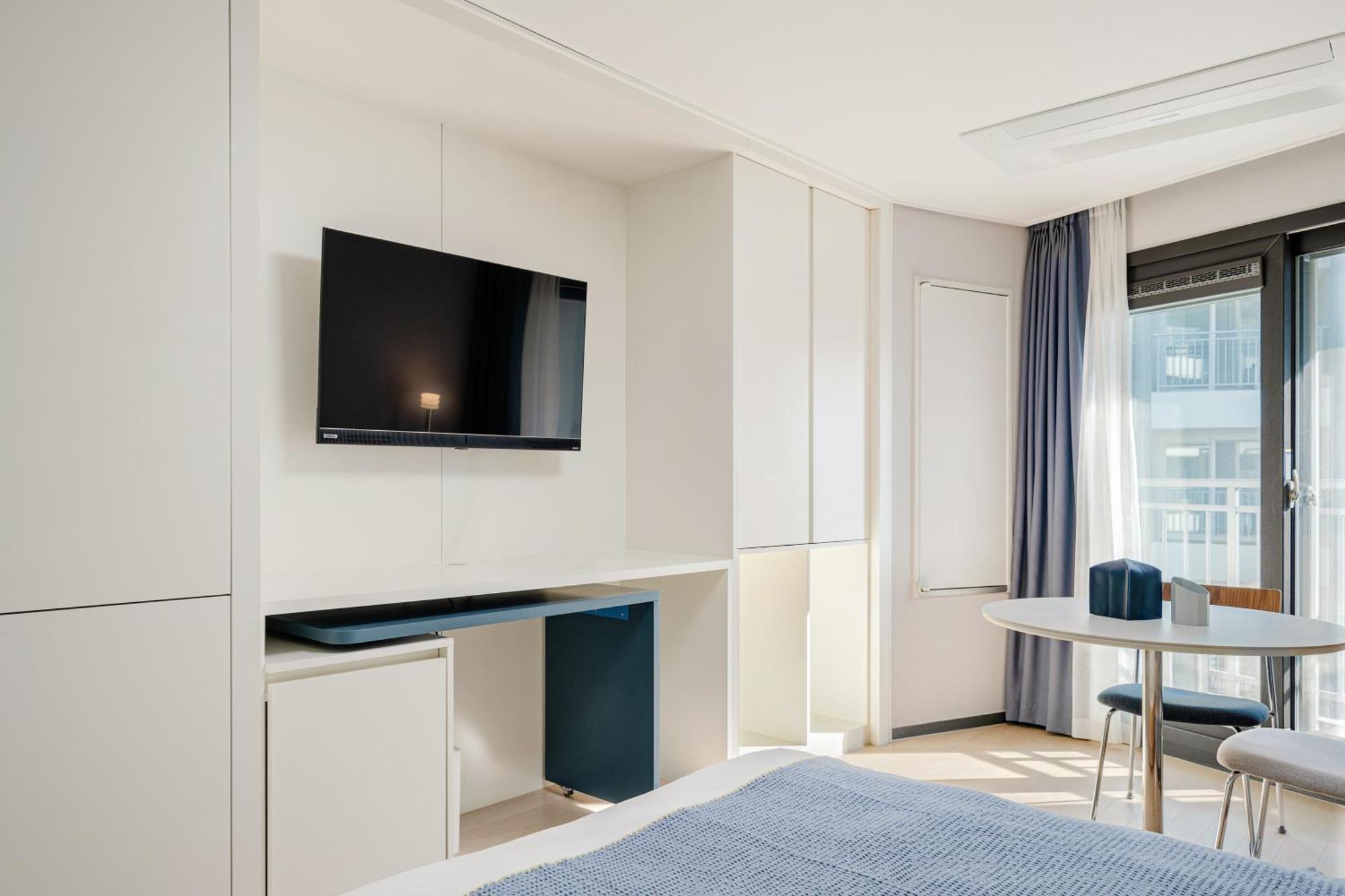 Urbanstay Sokcho Beach Ab Buitenkant foto